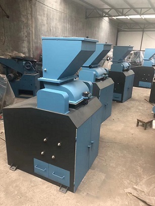 錘式破碎縮分機的結構特點